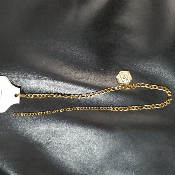 💙 4/$20 Ankle Bracelt - Picture 2 of 2